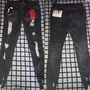 Fashion nova ripped jeans